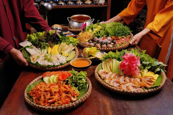 Food tour Nha Trang - các món ngon nổi tiếng
