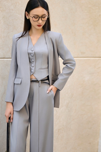 ÁO VEST KHÔNG CỔ