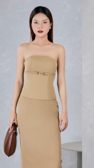 ÁO QUÂY CÚP NGỰC