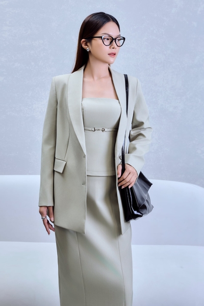 ÁO QUÂY CÚP NGỰC