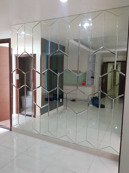 kinh-thuy-guong-trang-tri