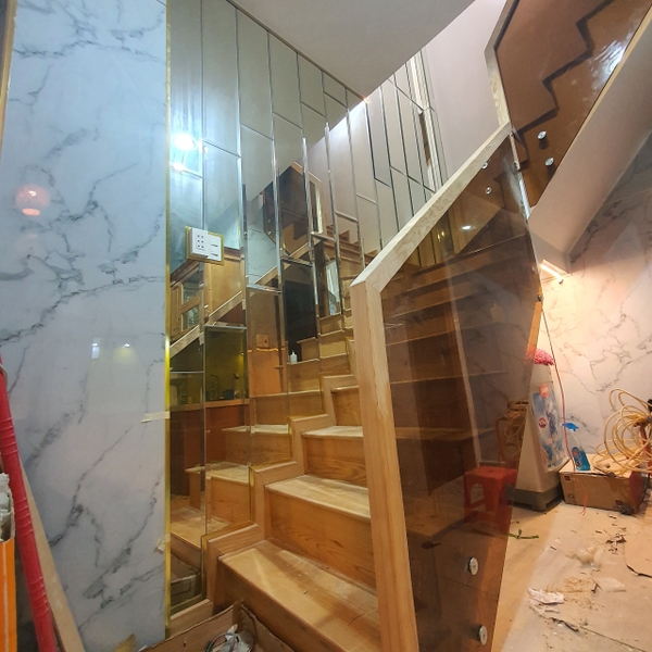 kinh-thuy-guong-trang-tri