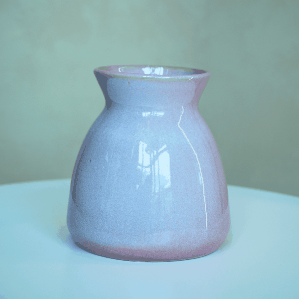 Rivius Lucerra – Bình Gốm Men Hồng Dạng Chuông Loe Nhẹ