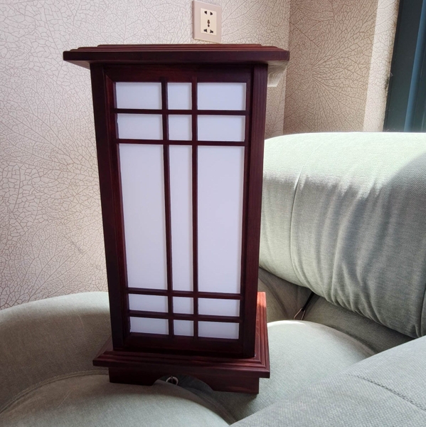 Rivius Takumi - Đèn Bàn Gỗ Mang Phong Cách Nhật Bản