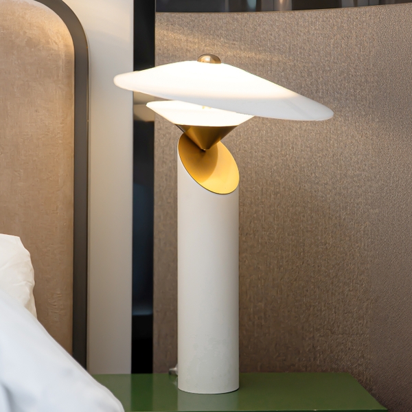 Rivius Solin - Đèn Bàn Phong Cách Bắc Âu