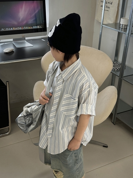 Áo Ngắn Sơ Mi Sọc Trắng Xanh LY