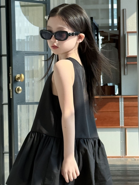Váy Ngắn Đen Nơ Đá XTP