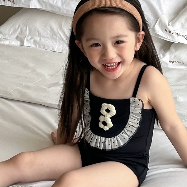 Jump Bơi Đen Hoa Trắng MF