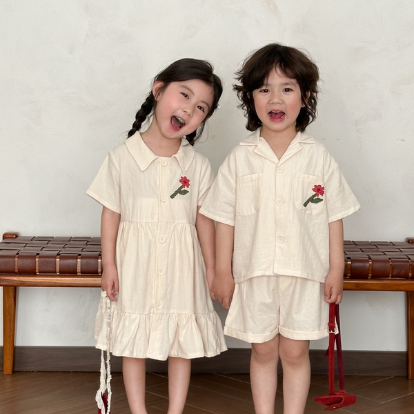 SET Ngắn Kem Thêu Hoa CCU
