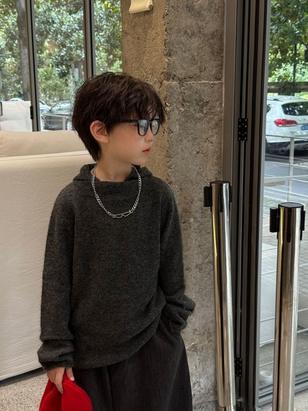 Áo Dài Len Đen Nón FS