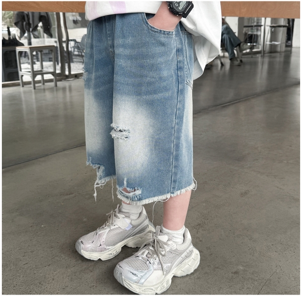 Quần Ngắn Jean Xanh Rách Loang FK