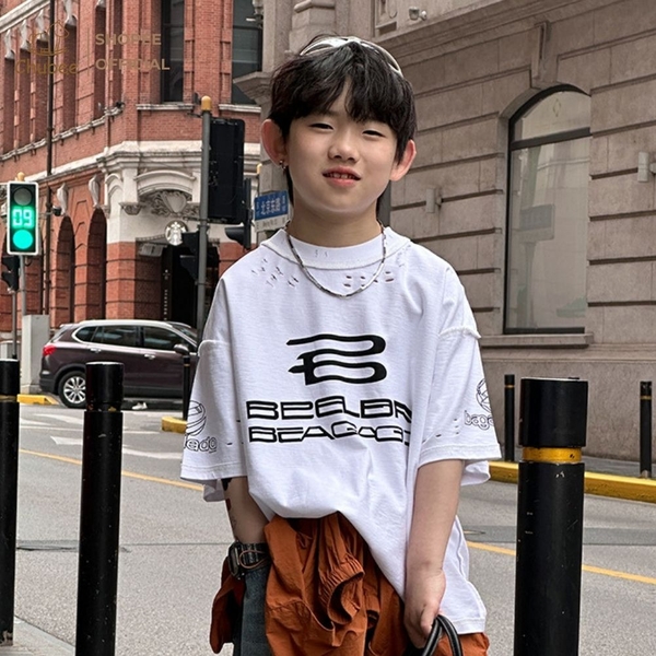 ÁO NGẮN TRẮNG RÁCH B LY