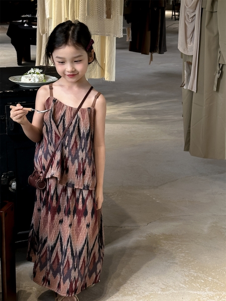SET ÁO VÁY HỌA TIẾT NÂU CHEE
