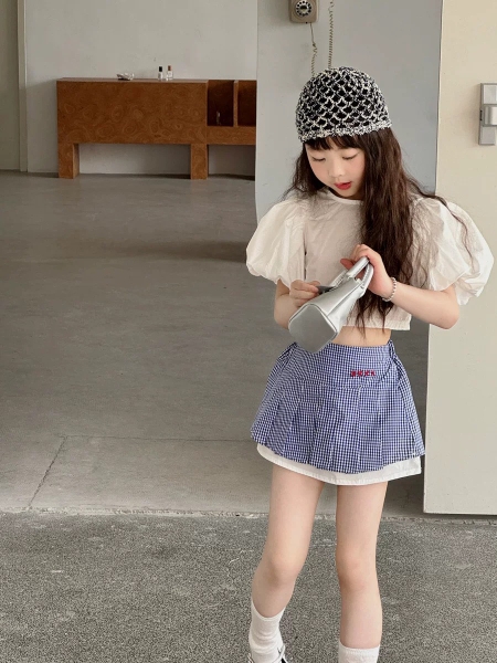 SN Áo Trắng+CV Caro Xanh YK