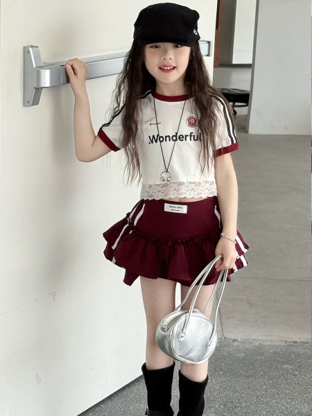 SN Áo Thể Thao Trắng+CV Đỏ YK
