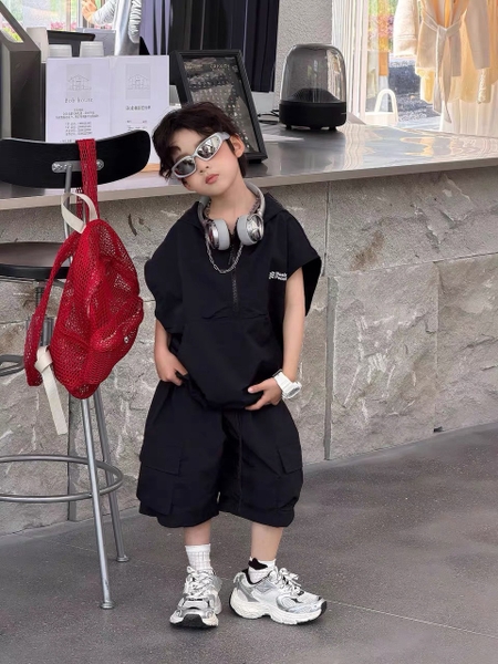 SN Ba Lỗ Gió Đen Khóa Ngực FS