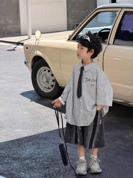 Sơ Mi Sọc Đen Cavat FS