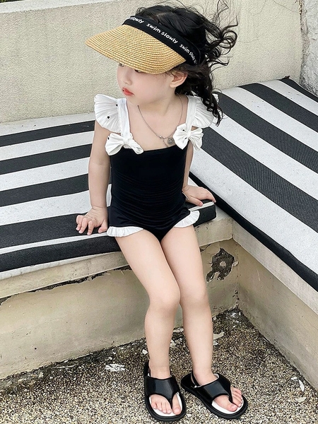 Jump Bơi Đen Bèo Trắng DG