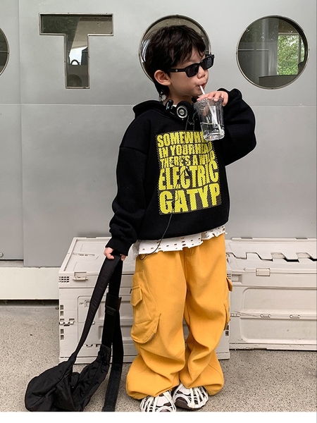 Set Áo Hoodie Đen & Quần Dài Vàng HAN