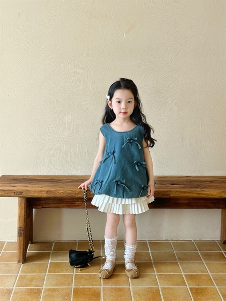 SET Áo Jean Nơ Váy Trắng Tầng WD