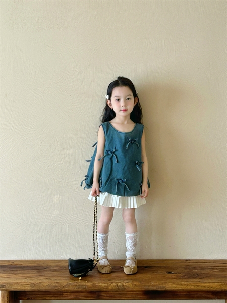 SET Áo Jean Nơ Váy Trắng Tầng WD