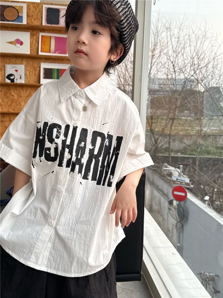Áo Sơ mi Ngắn Trắng Chữ Đen SN
