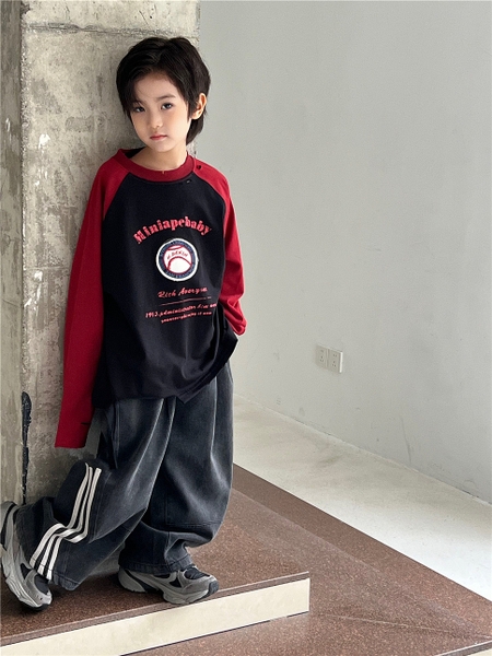 Áo Dài Đỏ Đen Hình Bóng SN