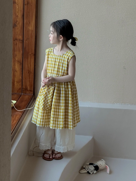 SD Váy Caro Vàng+Quần Kem YY