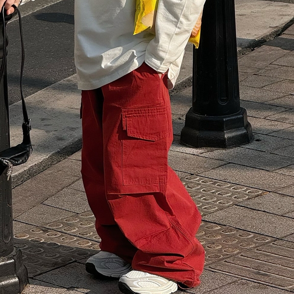 Quần Dài Kaki Đỏ FS