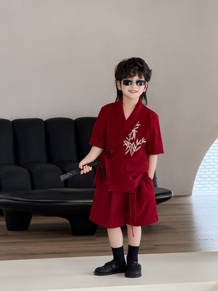 SN Vest  Đỏ Lá Trúc Kèm Quạt YH