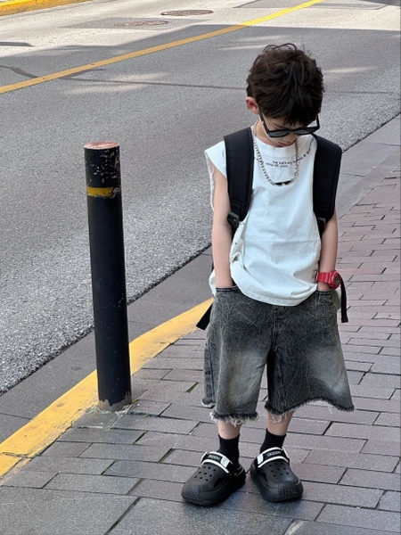ÁO BA LỖ TRẮNG CHỮ
