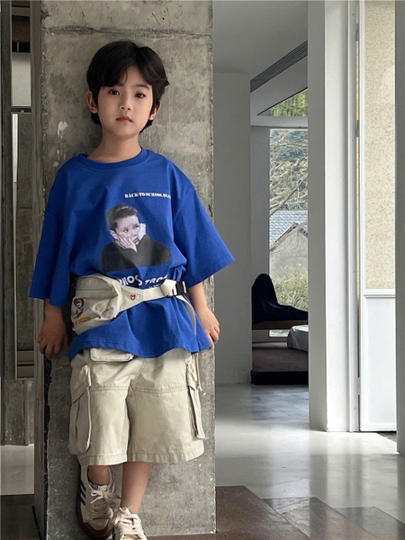 Áo Ngắn Xanh Hình Bé SN