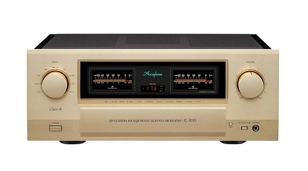 Amply Accuphase E700