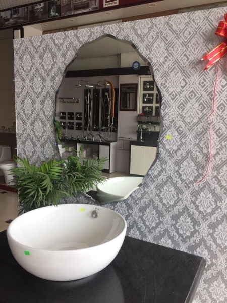 Gương phòng tắm nghệ thuật Dantalux phôi bỉ dan542b