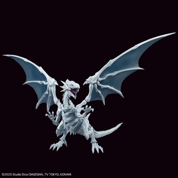 FIGURE-RISE STANDARD AMPLIFIED BLUE-EYES WHITE DRAGON
