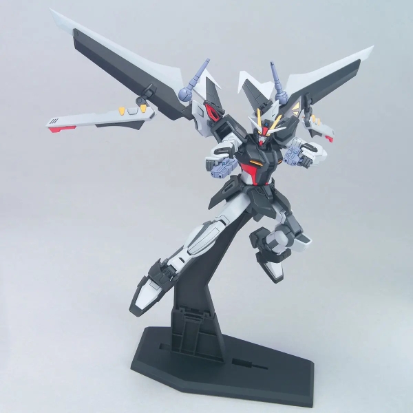 HG 1/144 STRIKE NOIR GUNDAM