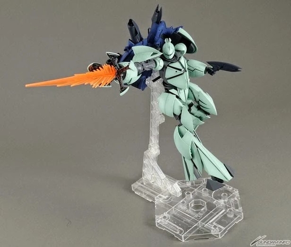 MG 1/100 TURN X