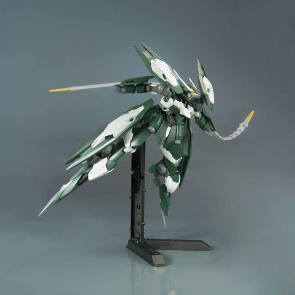 HG IBO 1/144 REGINRAZE JULIA