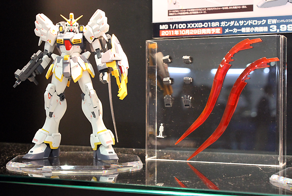 MG 1/100 GUNDAM SANDROCK EW