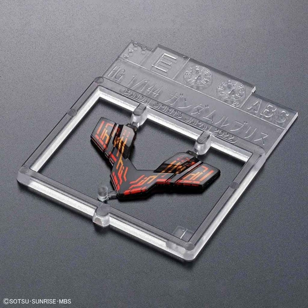 HG TWFM 1/144 GUNDAM LFRITH