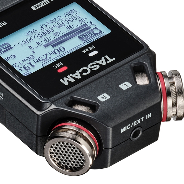 Máy ghi âm cầm tay Tascam DR-05XP