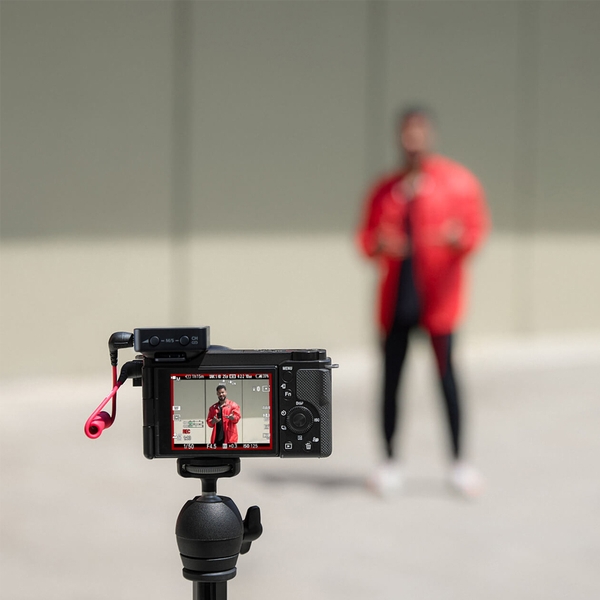 Micro cài áo cho máy ảnh và điện thoại Rode Wireless Go III