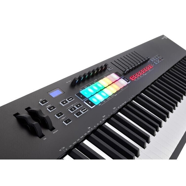 Novation Launchkey 88 MK3