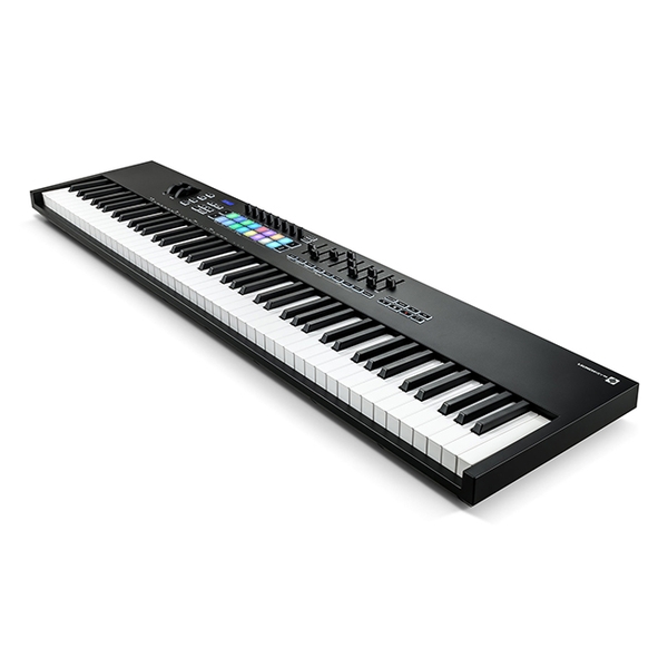 Novation Launchkey 88 MK3