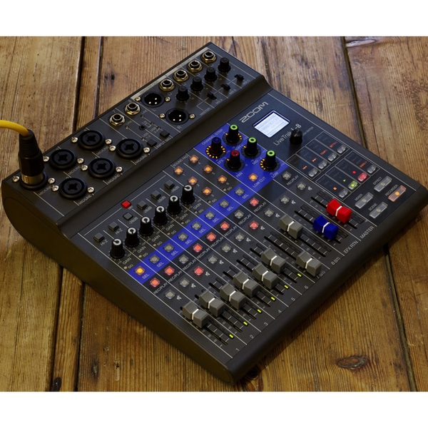 Bàn Trộn Mixer Recorder ZOOM LiveTrak L8 (hàng order)