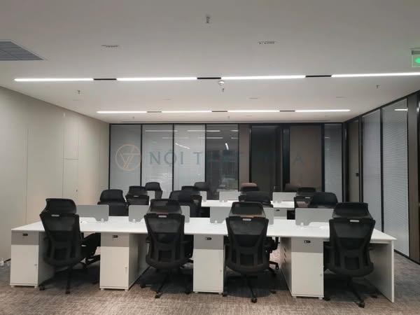Công Trình Bàn Nhân Viên Tại Văn Phòng Công Ty TPCN Minh Khiết
