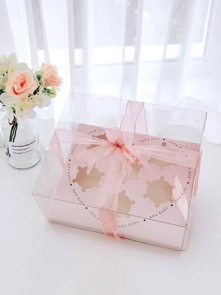 Set 10 hộp cupcake mica hình trái tim (6 lỗ).