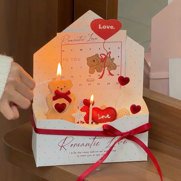 Set 10 hộp mica dây da (kèm tờ lịch kéo chữ tiếng anh)-MÀU ĐỎ TRẮNG.