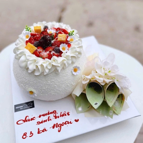 Bó hoa cuộn tiền.