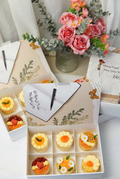 set 10 hộp giấy (6 ngăn) hình quyển sách kt 28.5x10x20.5cm -màu KEM NÂU.